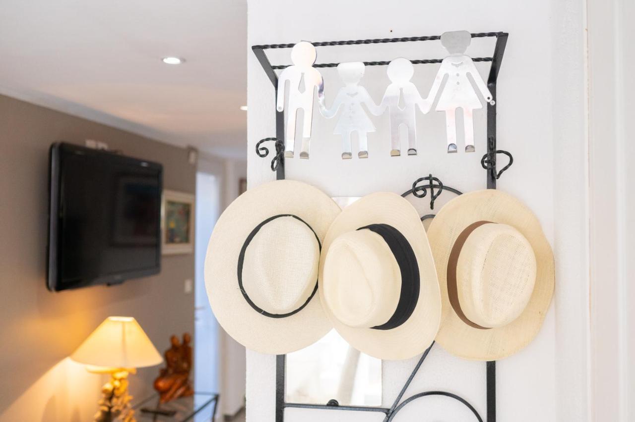 Appartement De Caractere Le Camelia, 56M², Dans Propriete Au Calme Avec Piscine By Le Mas De Louise Et Sacha Solliès-Toucas Extérieur photo